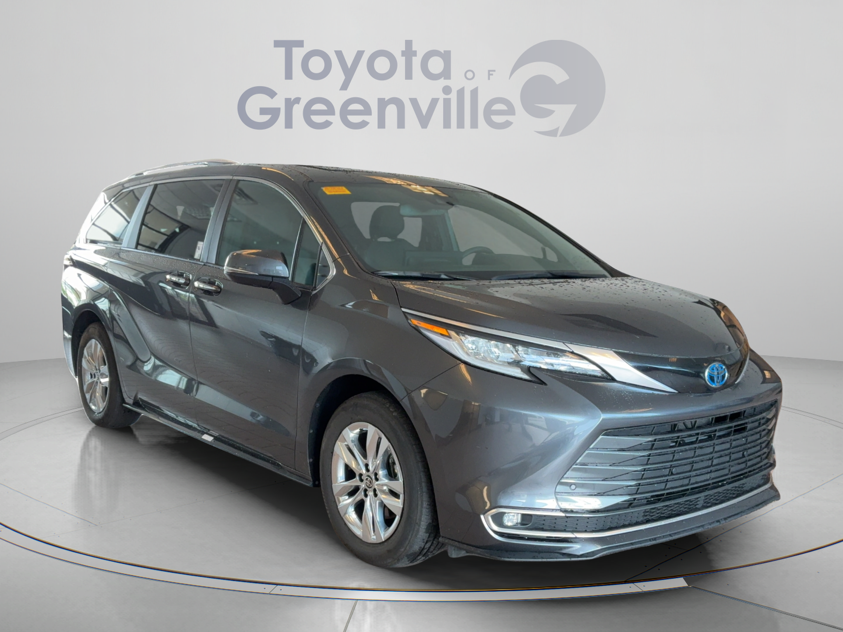 Certified 2025 Toyota Sienna Limited AWD/4WD image 8