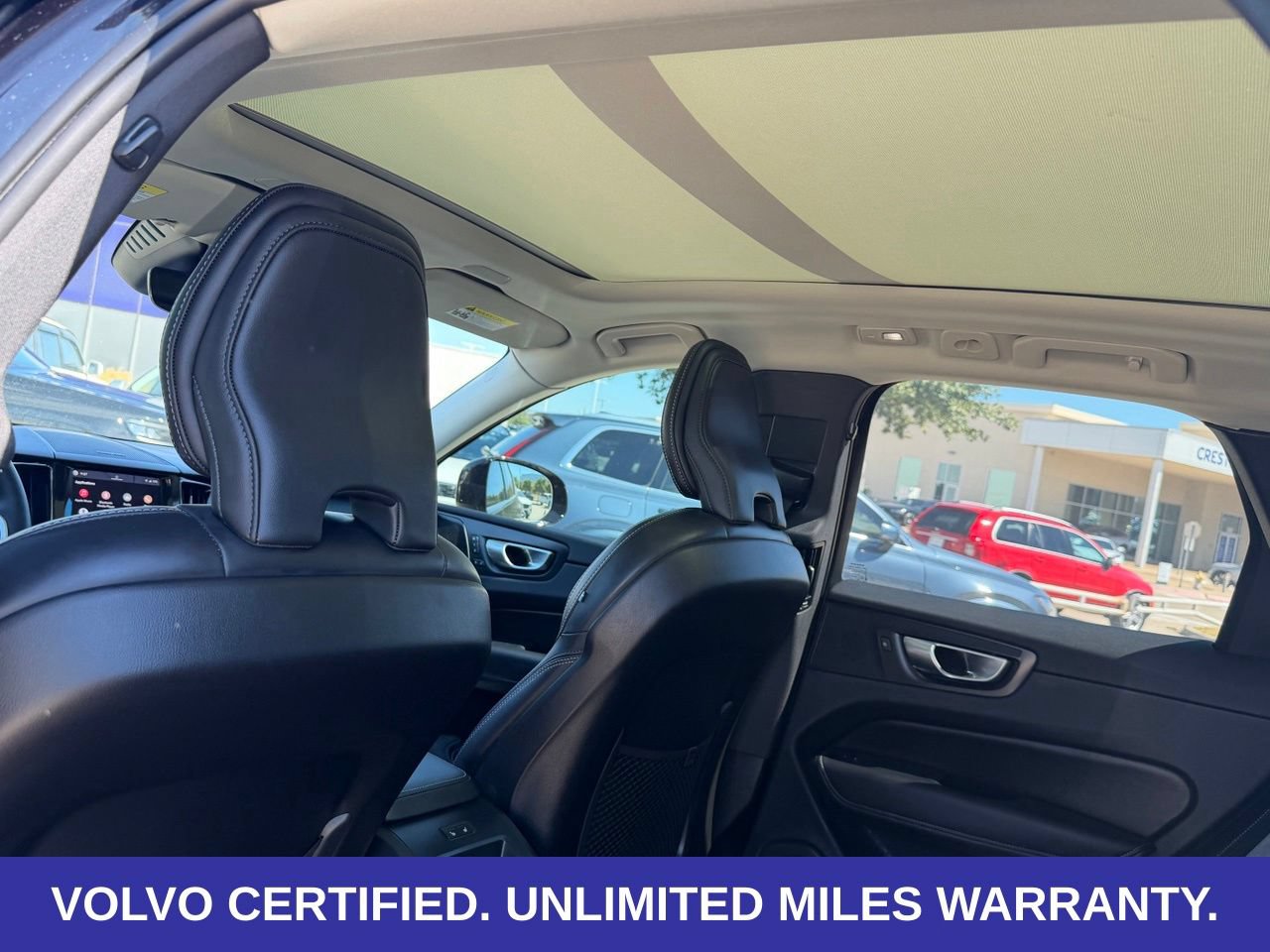 Certified 2024 Volvo XC60 T8 Ultimate w/ Protection Package Premier AWD/4WD image 33