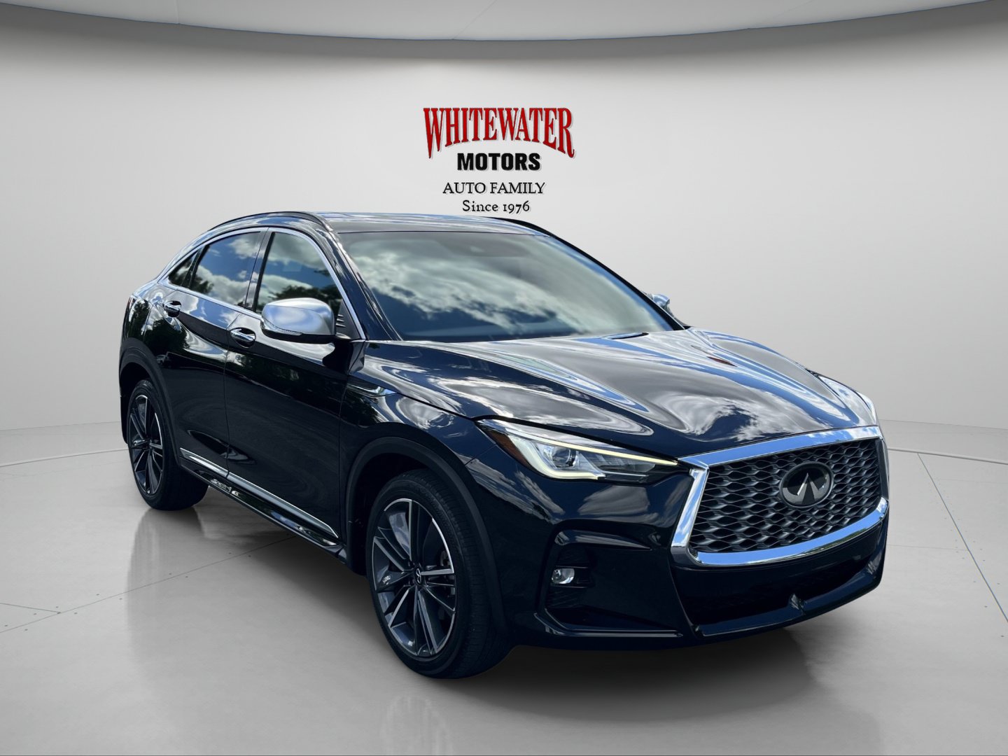 Used 2023 INFINITI QX55 Luxe w/ Cargo Package AWD/4WD image 7