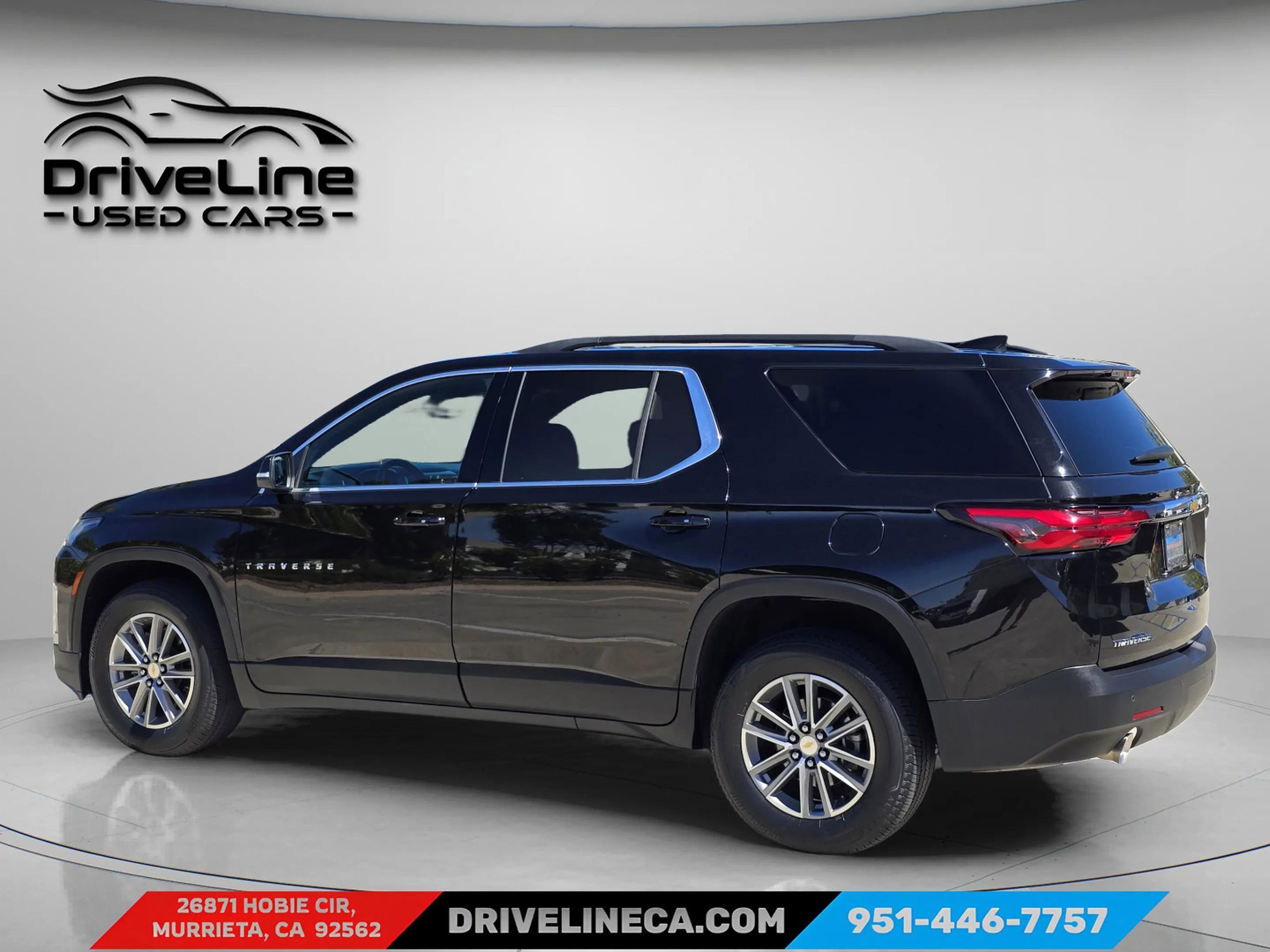 Used 2023 Chevrolet Traverse LT image 10