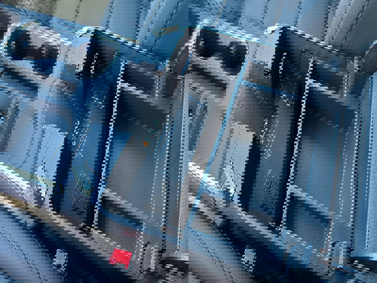 New 2026 GMC Sierra 1500 SLT w/ SLT Premium Plus Package image 29