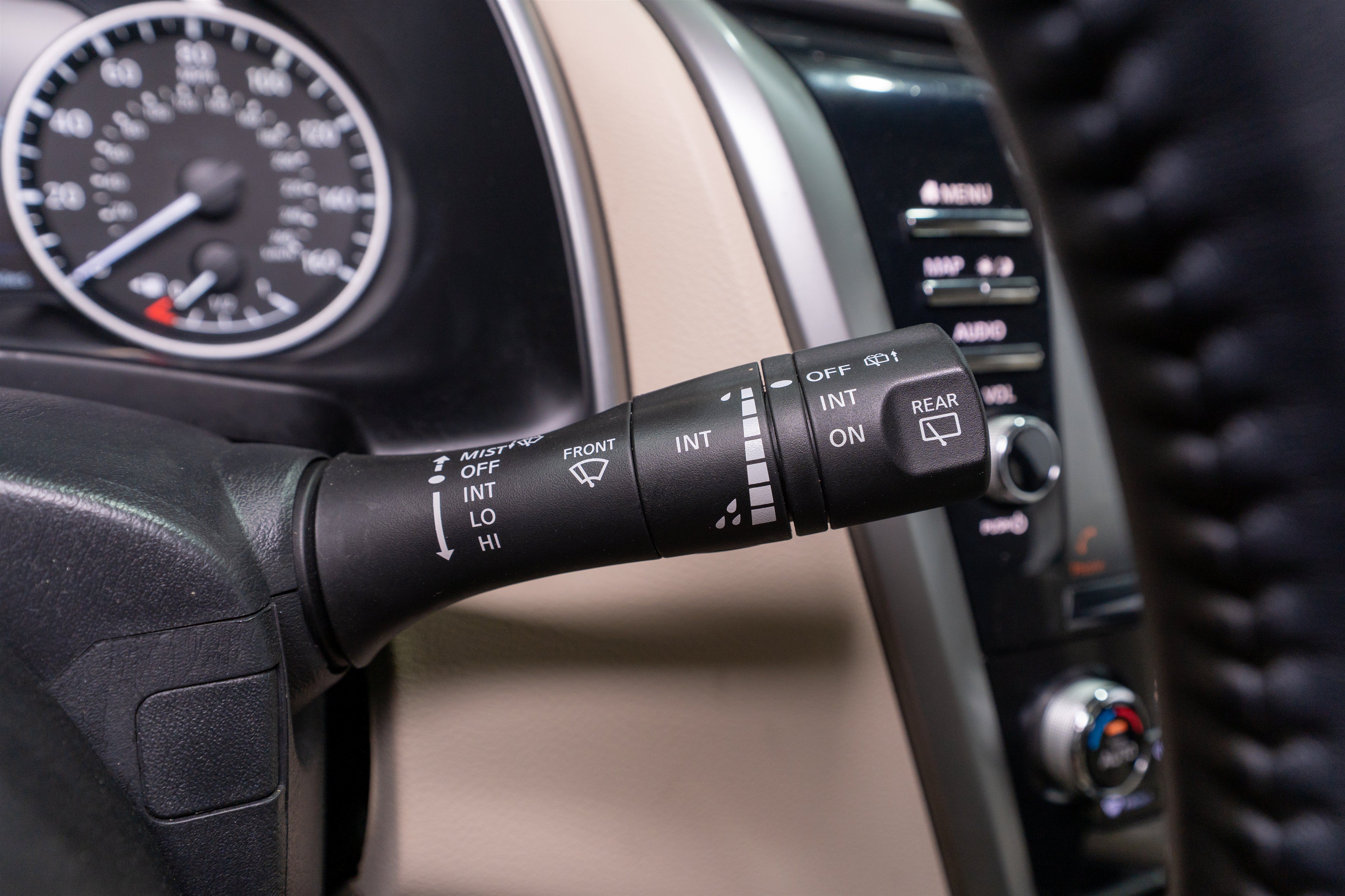 Used 2020 Nissan Murano Platinum FWD image 27