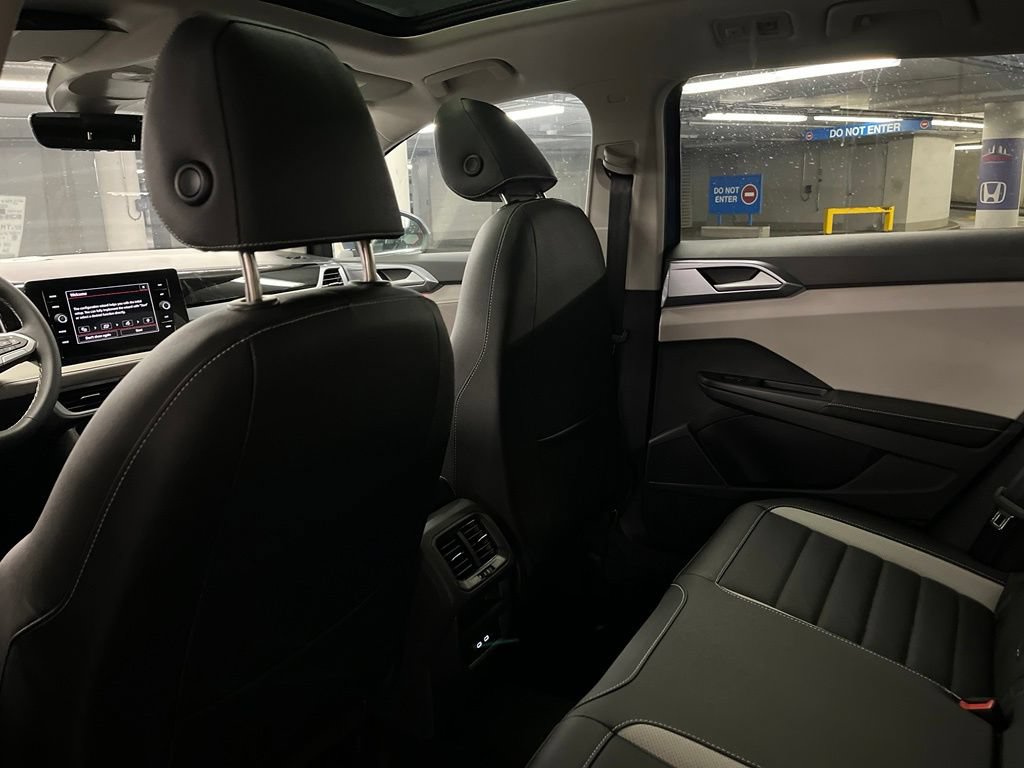 New 2026 Volkswagen Taos SEL AWD/4WD image 23