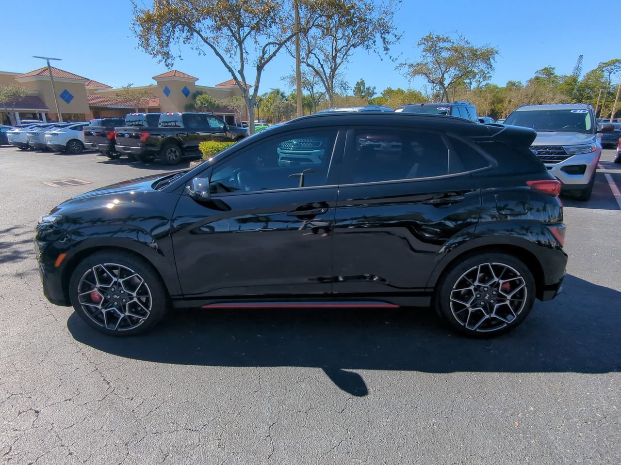 Used 2023 Hyundai Kona N image 7