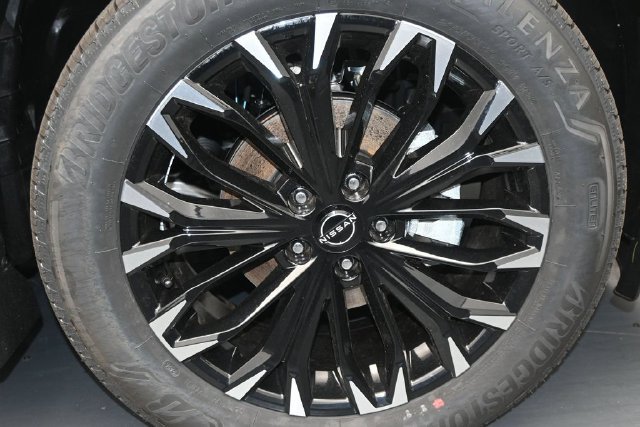 New 2026 Nissan Rogue Dark Armor FWD image 9