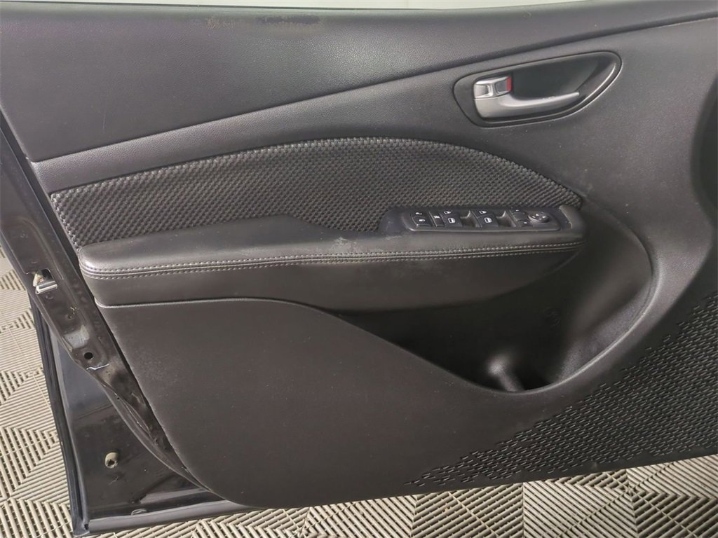 Used 2015 Dodge Dart SXT image 19