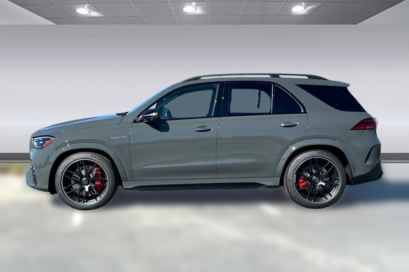 New 2026 Mercedes-Benz GLE 63 AMG S image 2