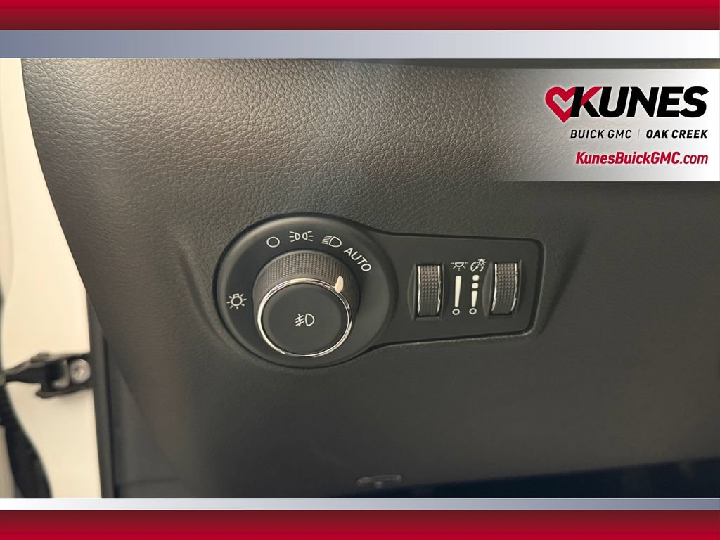 Used 2025 Jeep Compass Limited AWD/4WD image 19
