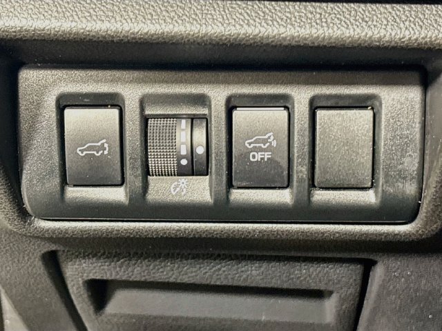 Used 2022 Subaru Outback Wilderness AWD/4WD image 11