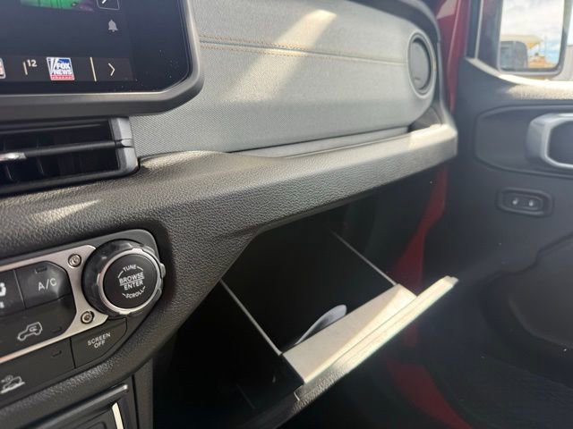 Used 2024 Jeep Wrangler Sport S image 29