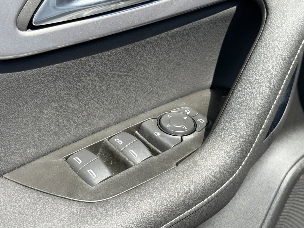 New 2026 Chevrolet Blazer LT w/ Convenience Package FWD image 15