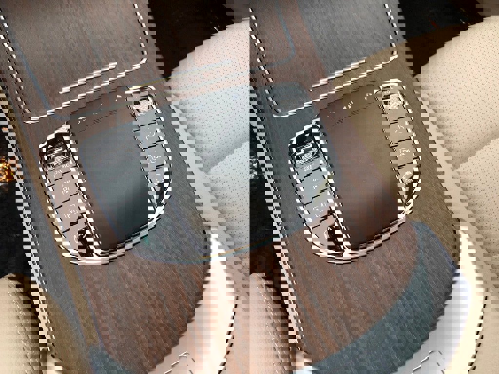 Used 2022 Mercedes-Benz GLC 300 4MATIC image 31