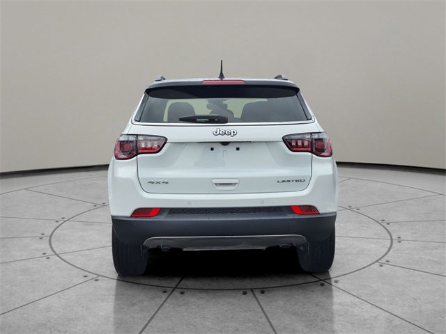 Certified 2024 Jeep Compass Limited image 11