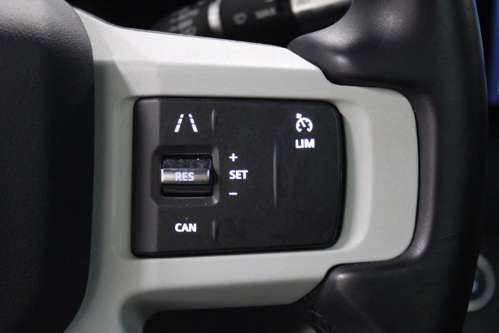 Certified 2022 Land Rover Defender 90 X-Dynamic S AWD/4WD image 16