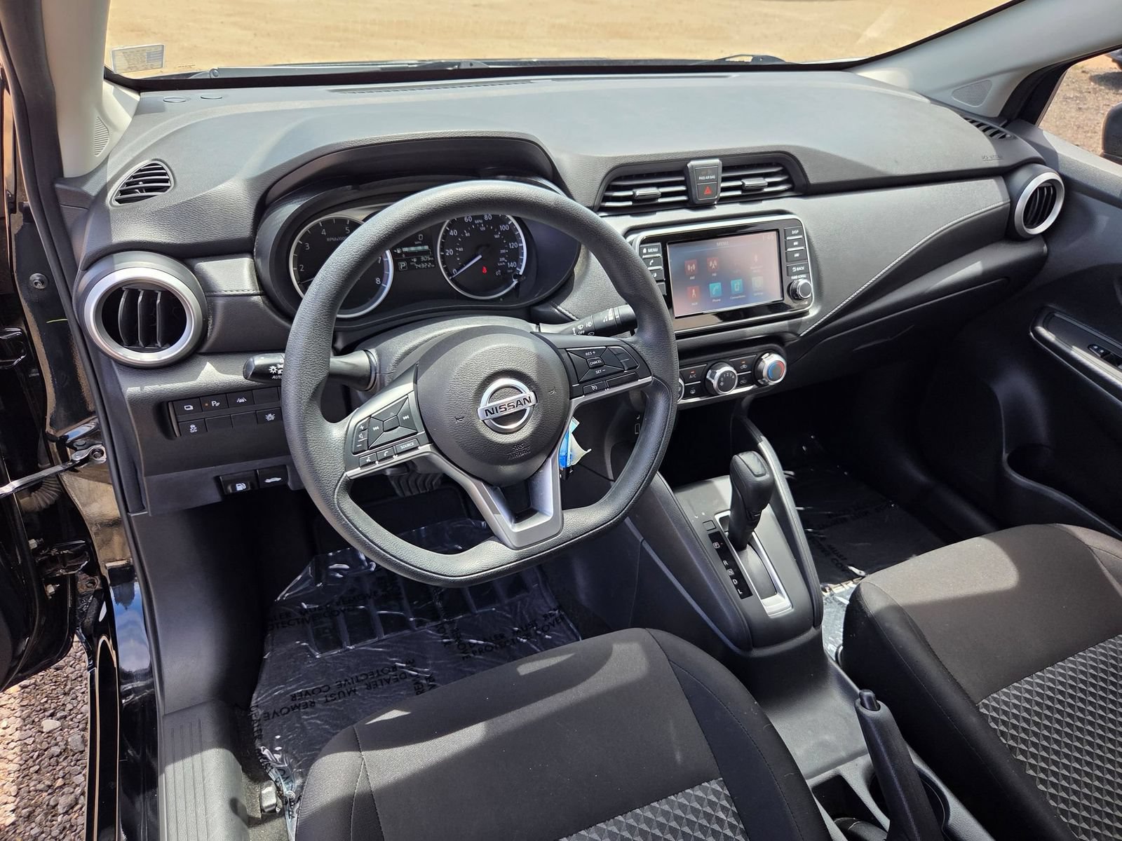 Used 2022 Nissan Versa S FWD image 13