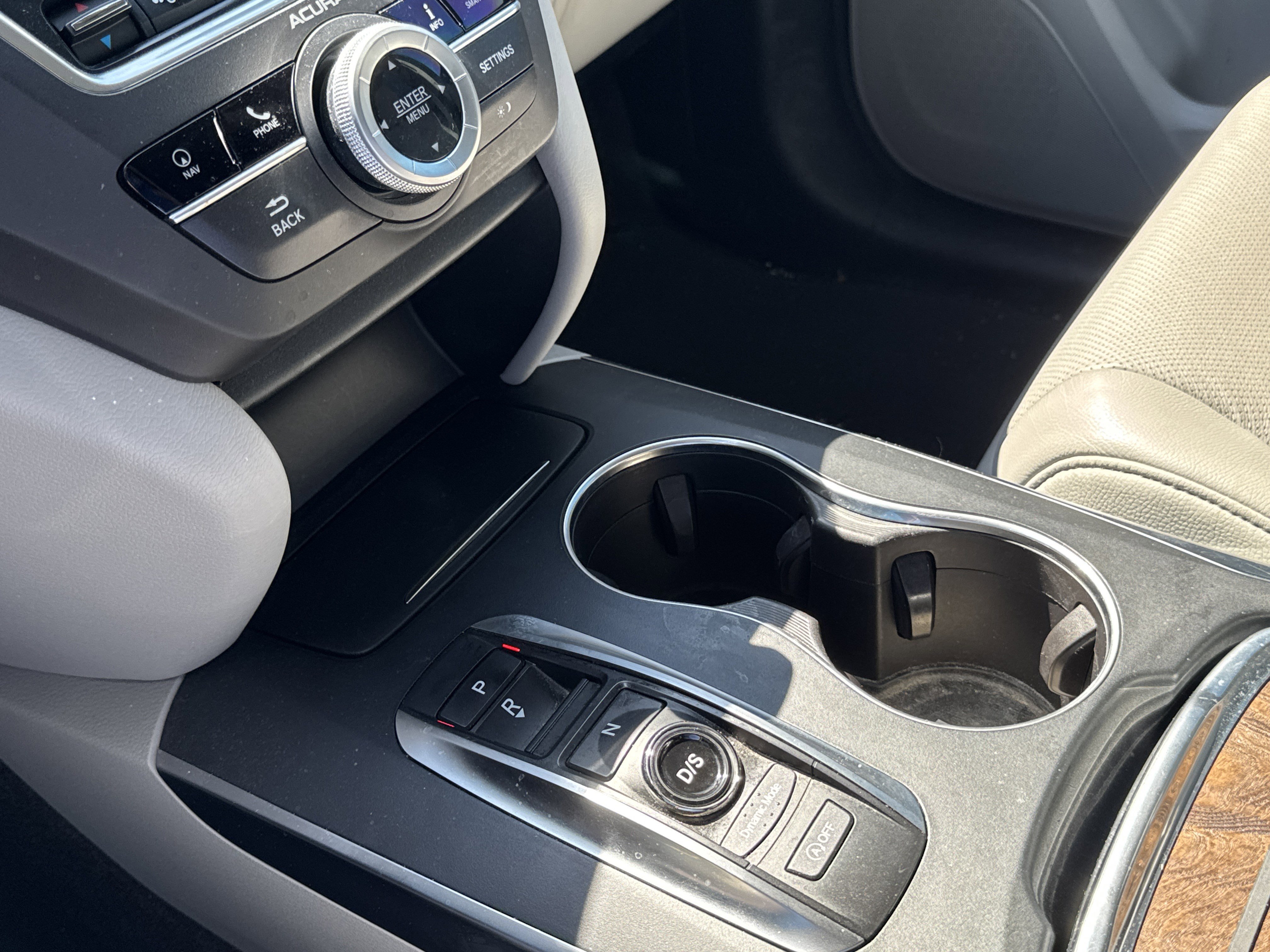 Used 2020 Acura MDX FWD w/ Technology Package image 27