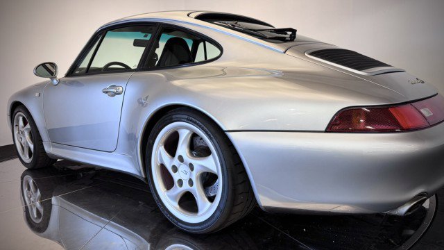 Used 1996 Porsche 911 image 21