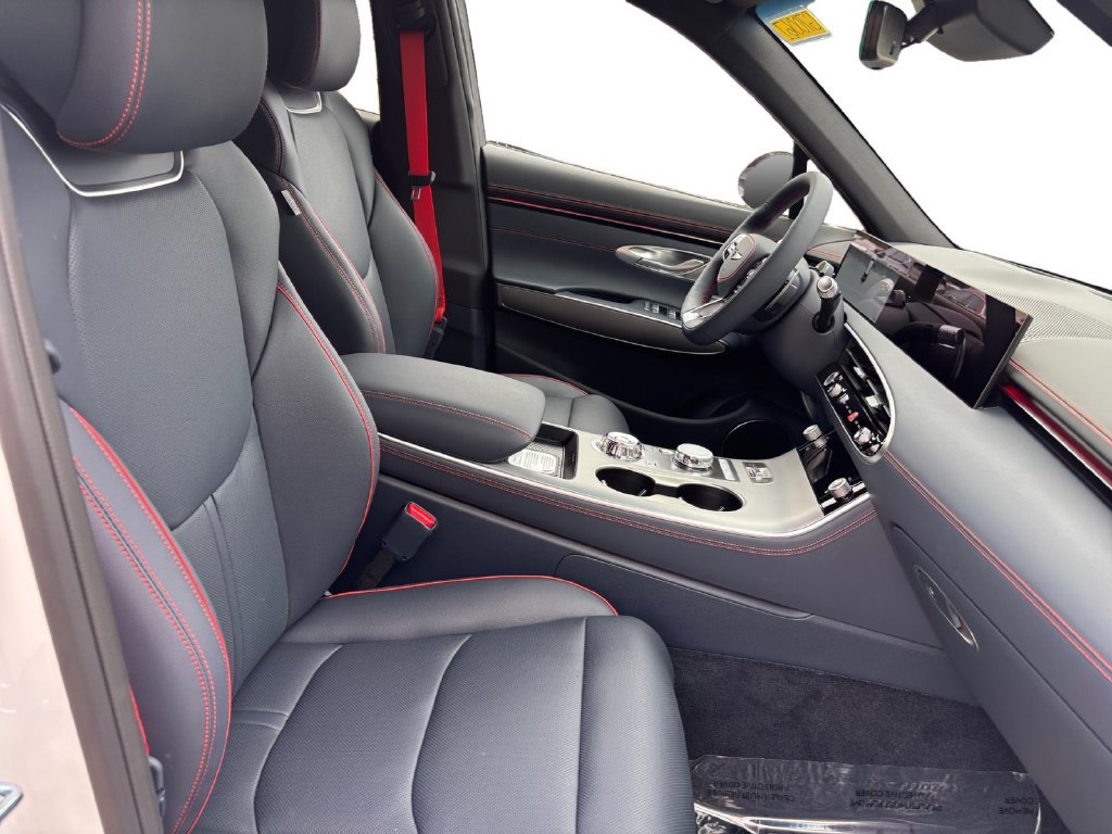 New 2027 Genesis GV70 2.5T Sport Prestige AWD/4WD image 15