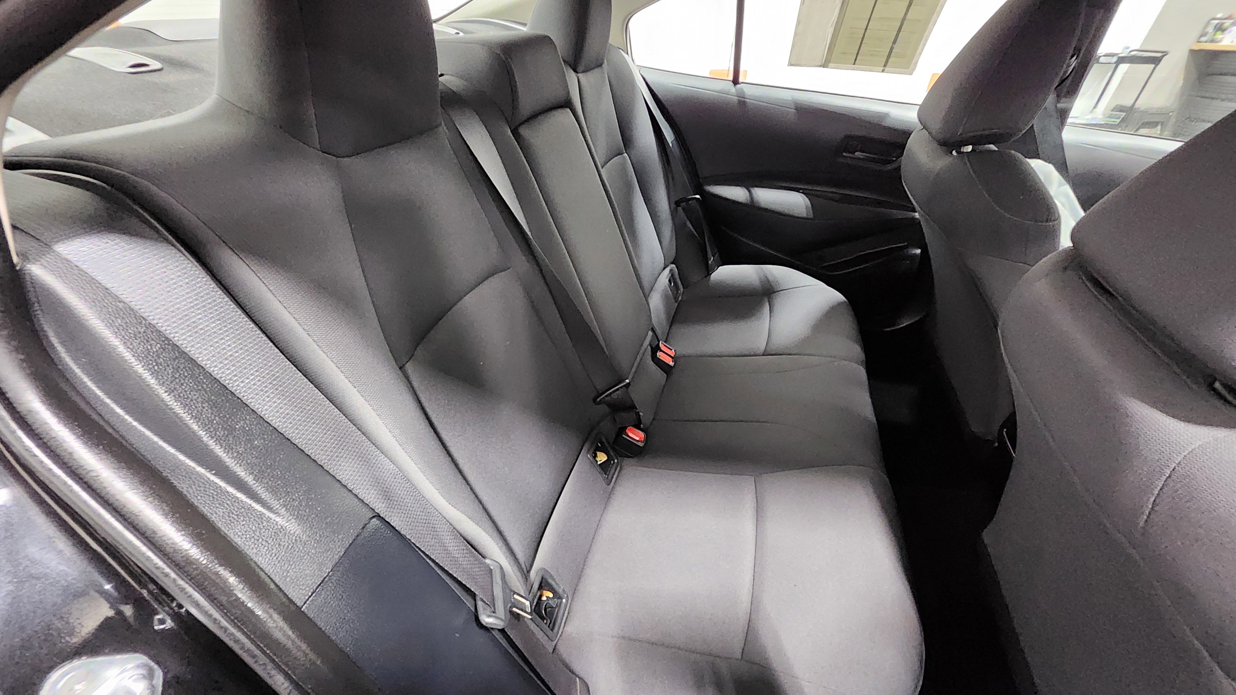 Used 2022 Toyota Corolla LE image 17