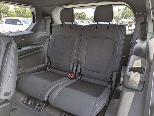 New 2026 Jeep Grand Cherokee L 2WD image 15