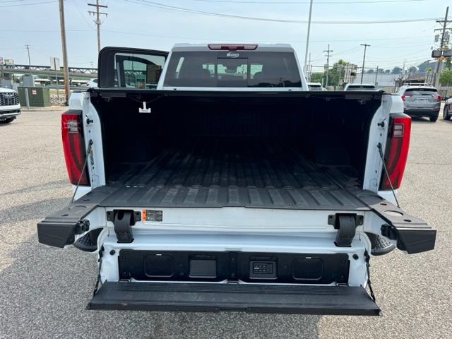 Certified 2026 GMC Sierra 2500 Denali Ultimate w/ Max Trailering Package AWD/4WD image 10