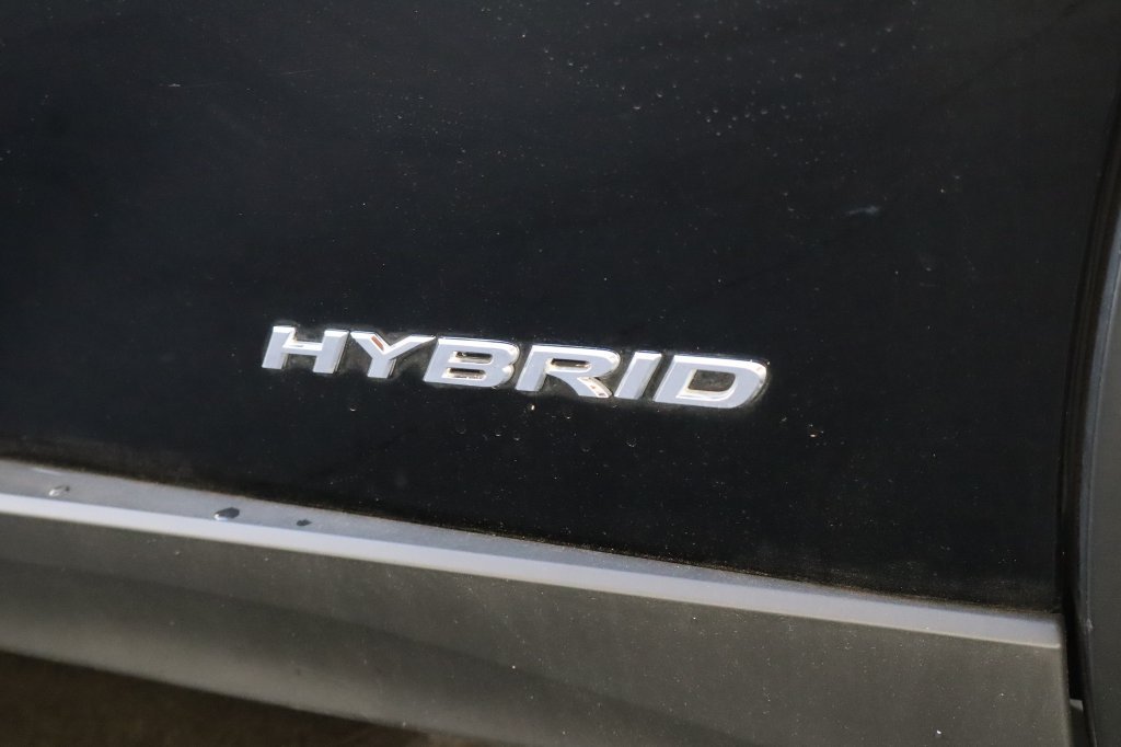 Used 2020 Lexus UX 250h w/ Premium Package AWD/4WD image 42