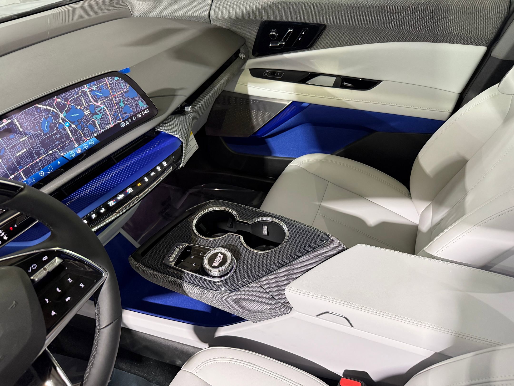 New 2026 Cadillac Optiq Sport 1 image 35