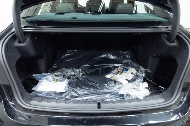 New 2026 BMW 330i xDrive Sedan w/ M Sport Package image 13