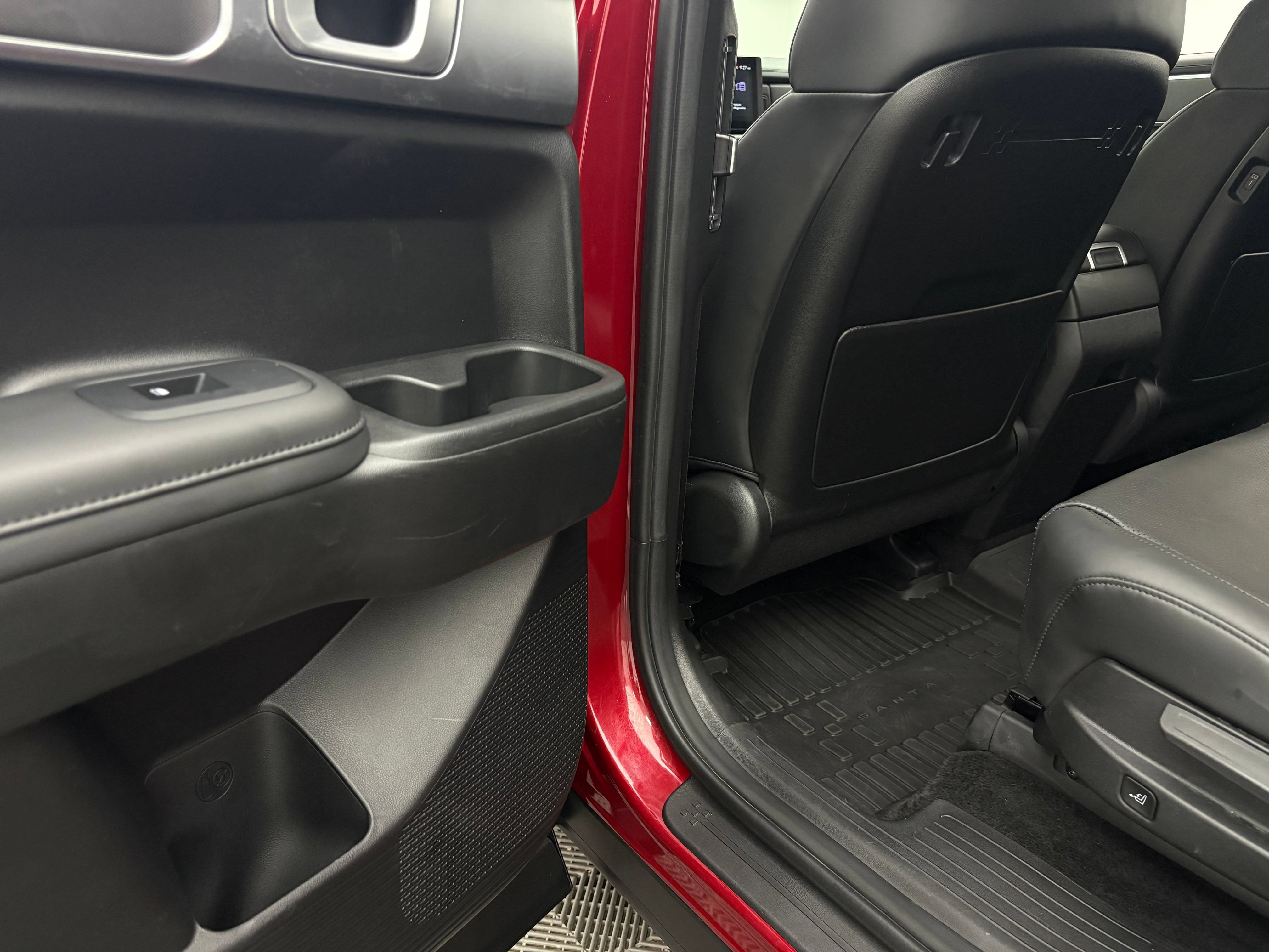 Used 2026 Hyundai Santa Fe SEL FWD image 37
