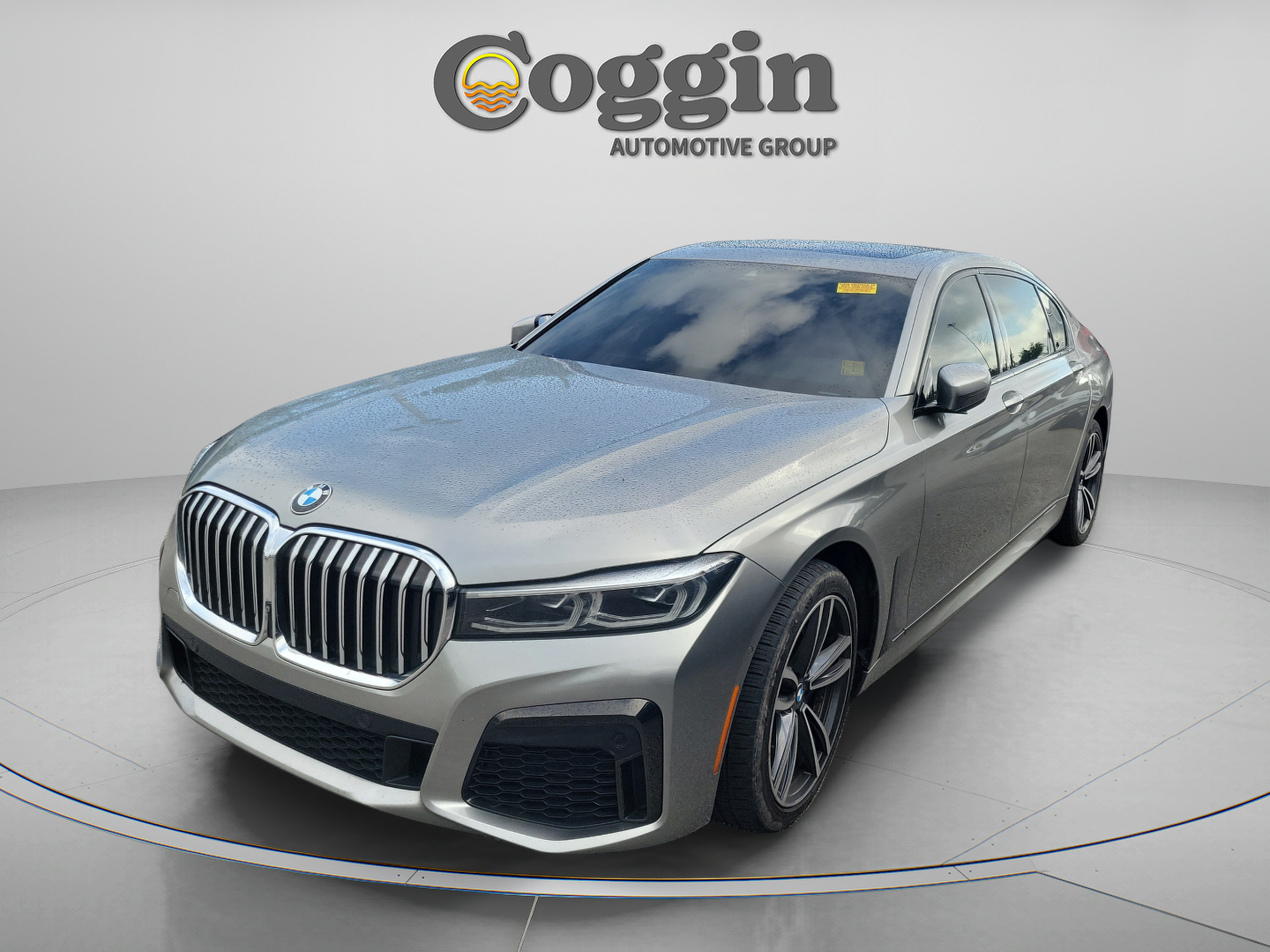 Used 2020 BMW 740i xDrive w/ M Sport Package AWD/4WD image 1