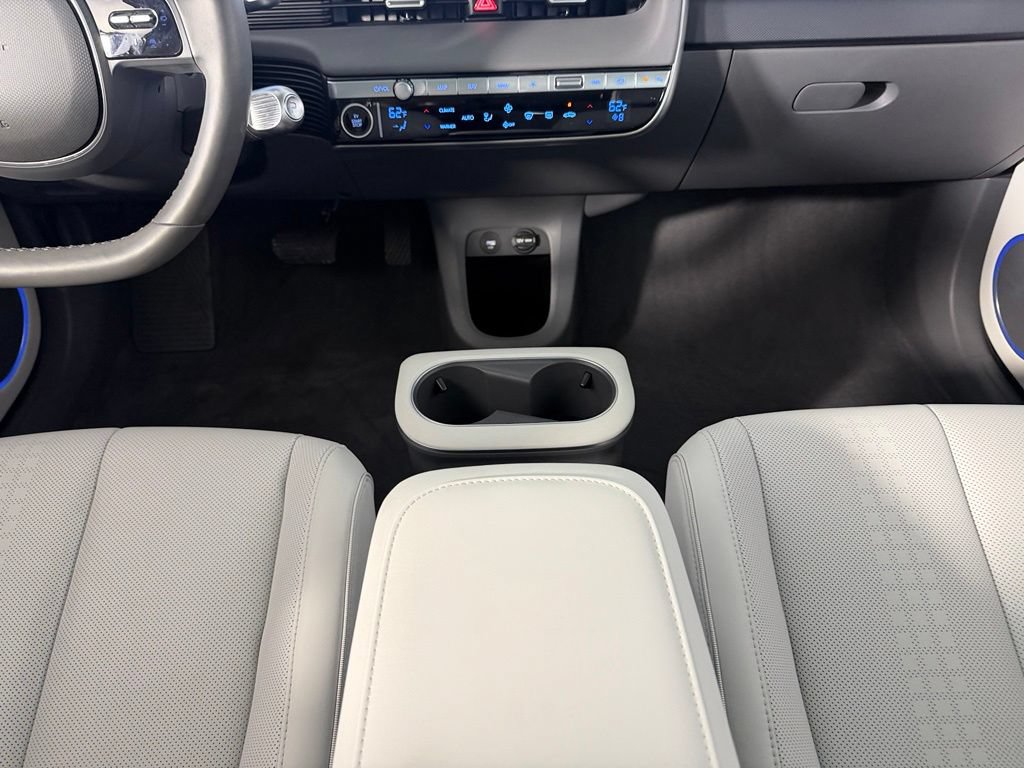 Used 2024 Hyundai Ioniq 5 Limited RWD image 17