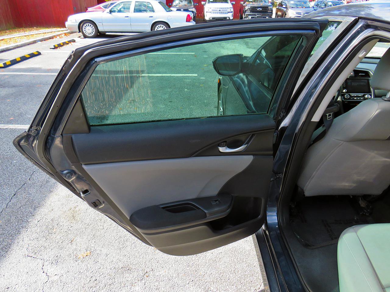 Used 2019 Honda Civic EX image 29
