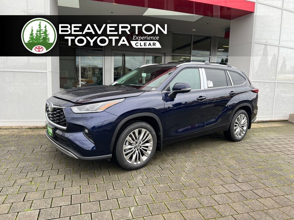 New 2025 Toyota Highlander Platinum