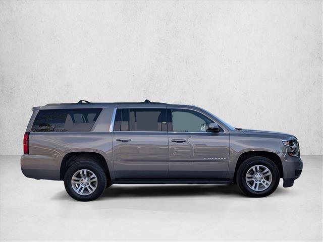 Used 2018 Chevrolet Suburban LS AWD/4WD image 4