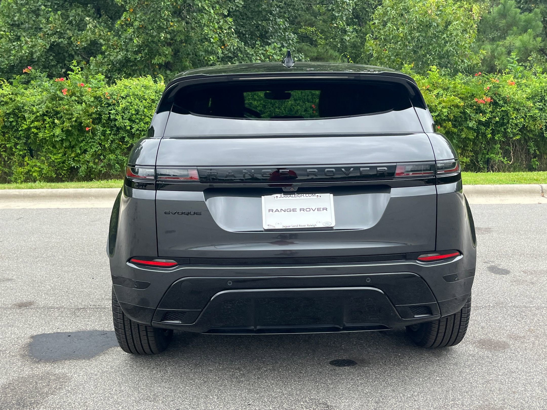 New 2026 Land Rover Range Rover Evoque Dynamic SE image 6