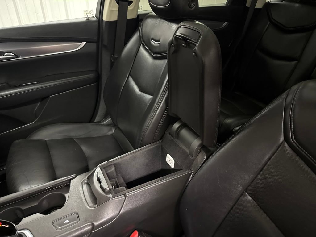 Used 2017 Cadillac XT5 Luxury FWD image 35
