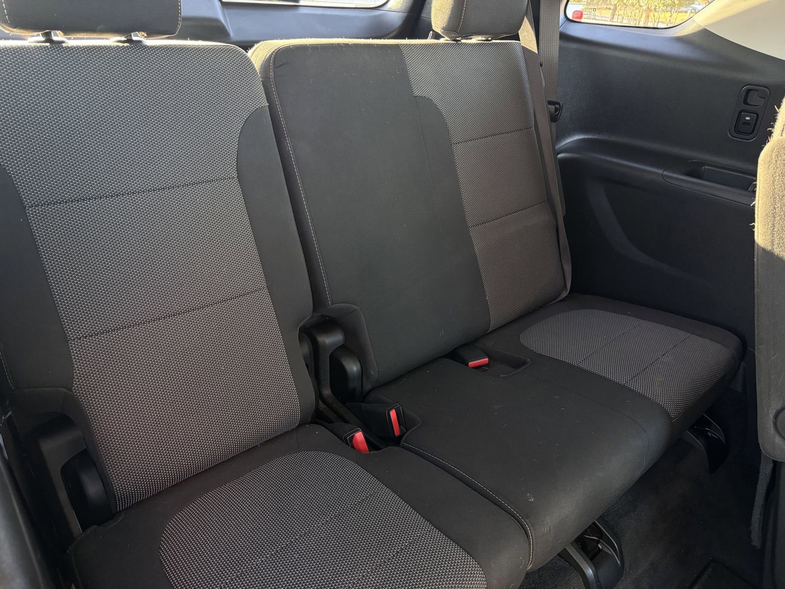 Used 2019 Chevrolet Traverse LT image 32