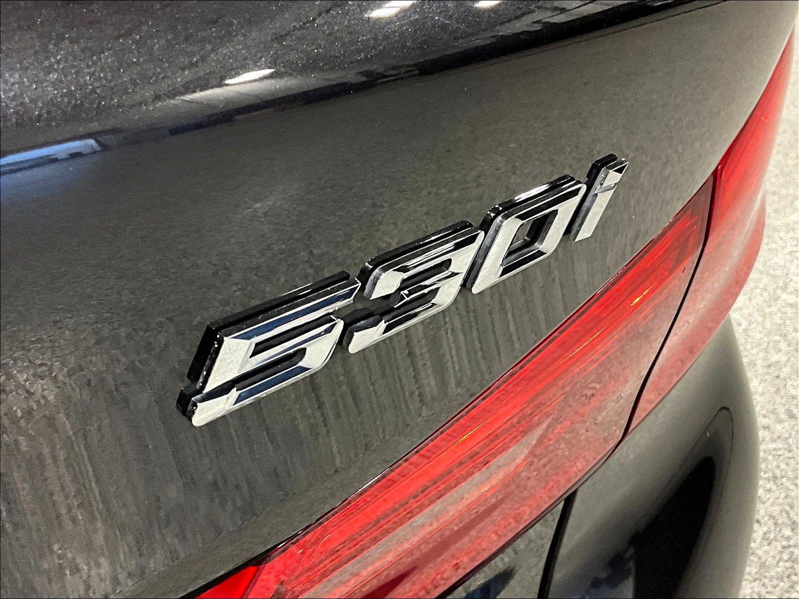 Used 2019 BMW 530i xDrive w/ Executive Package AWD/4WD image 24