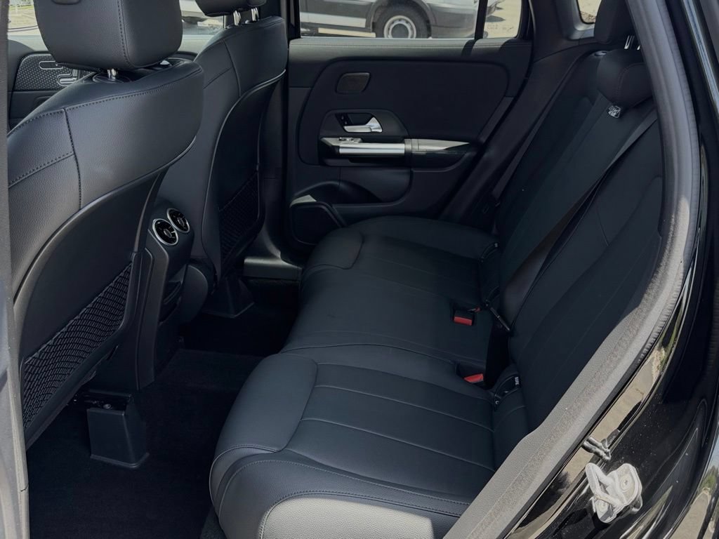 Used 2026 Mercedes-Benz GLA 250 image 30