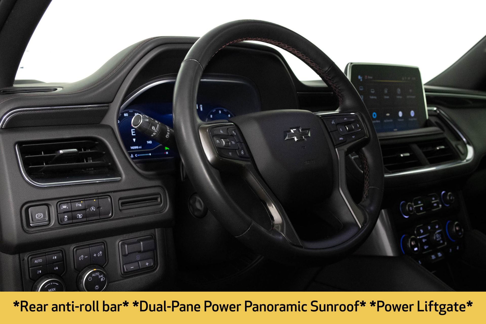 Used 2023 Chevrolet Suburban RST w/ Luxury Package image 35