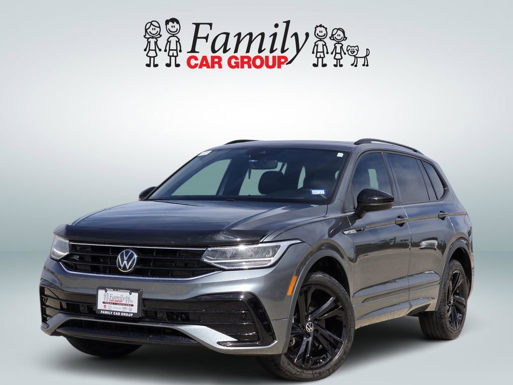 Used 2024 Volkswagen Tiguan SE R-Line FWD image 1