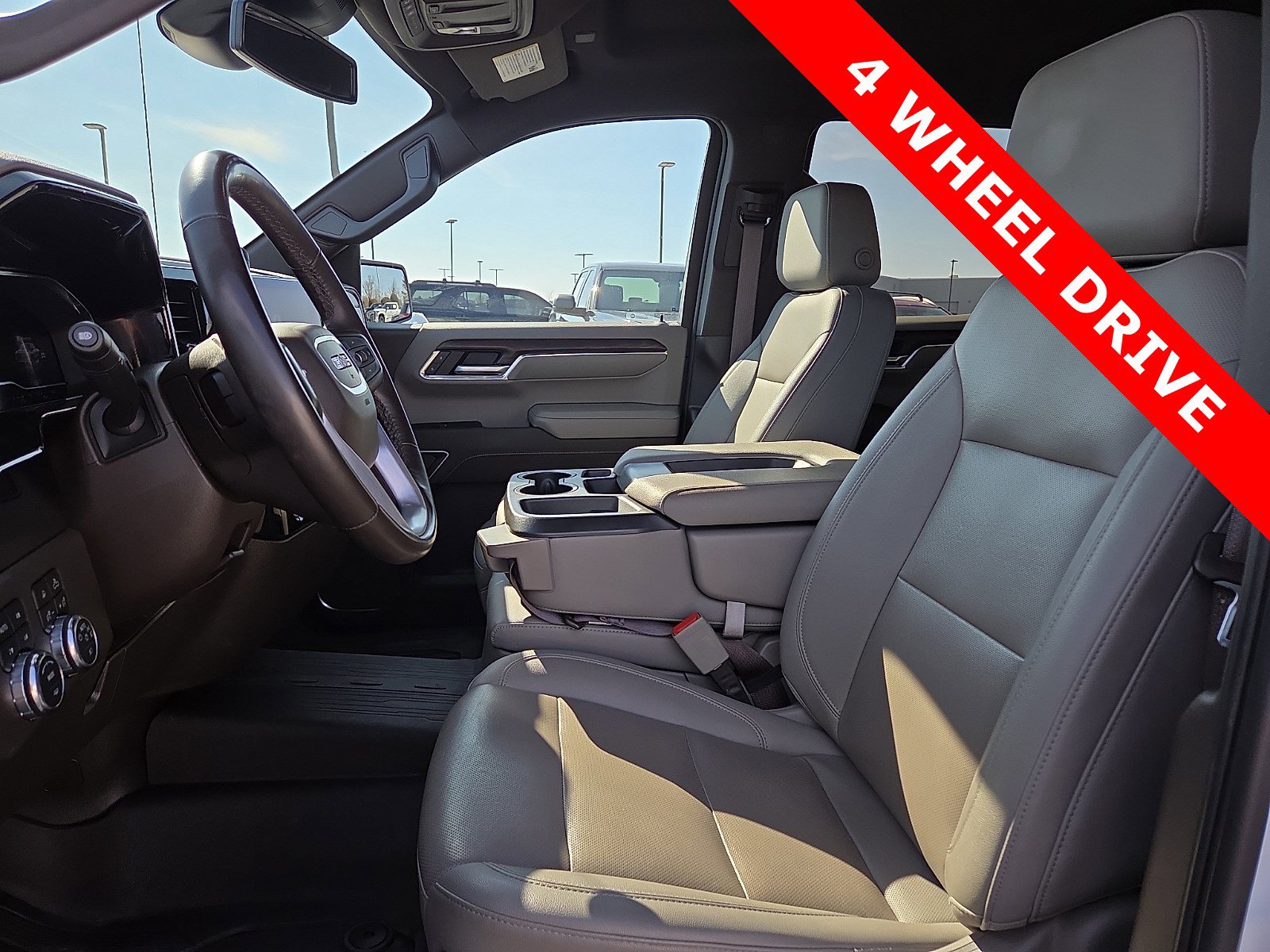 Used 2023 GMC Sierra 1500 SLT image 15