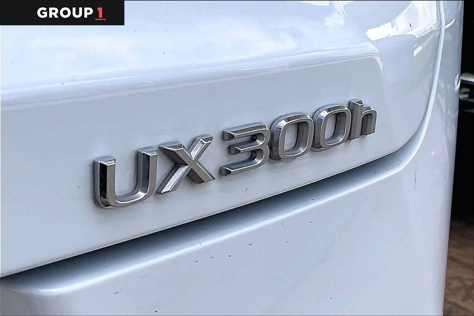 Certified 2026 Lexus UX 300h FWD image 28