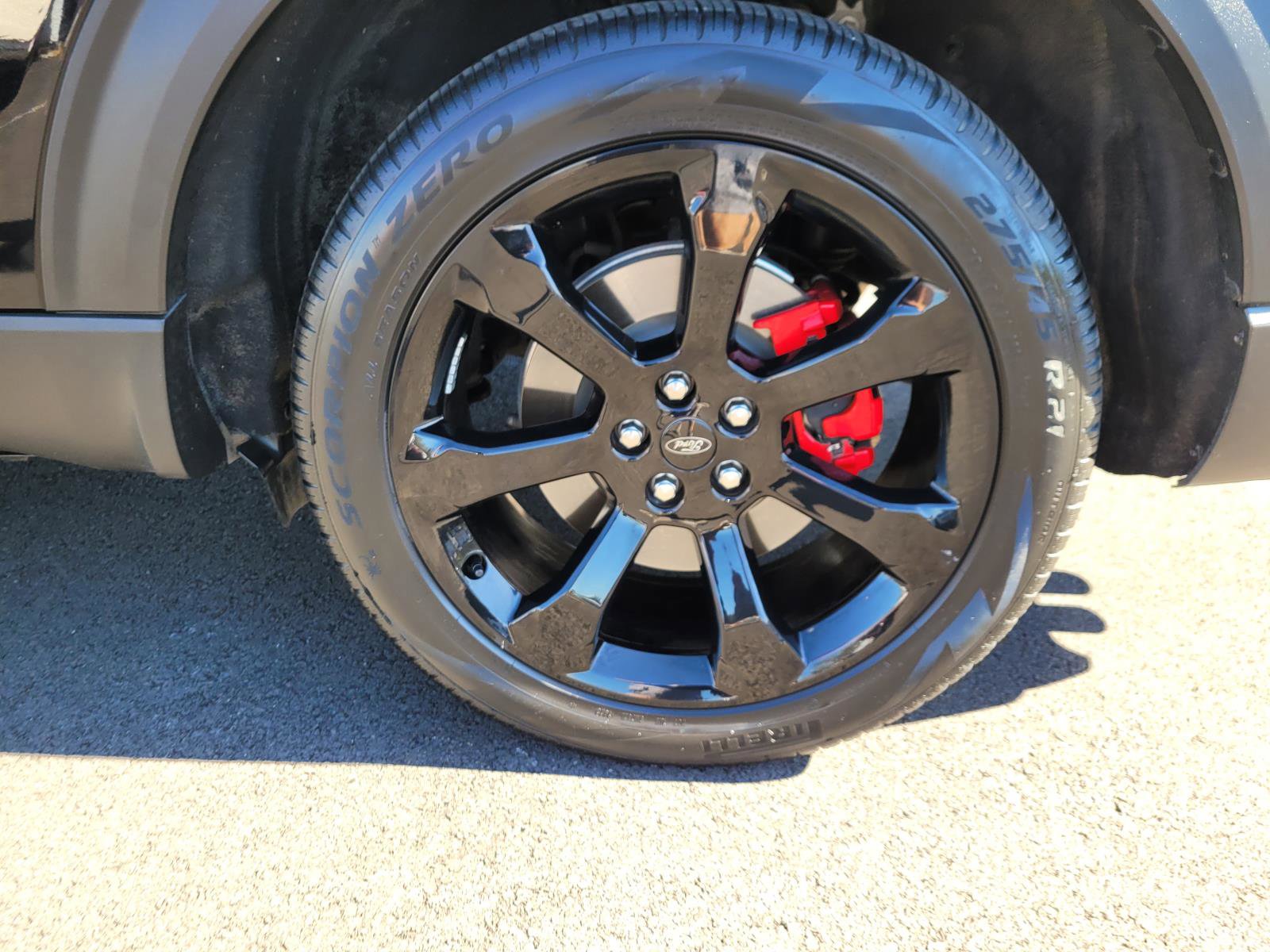 Used 2023 Ford Explorer ST w/ Equipment Group 401A image 9