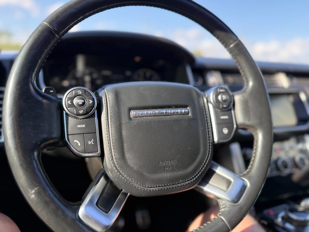 Used 2017 Land Rover Range Rover Supercharged image 20