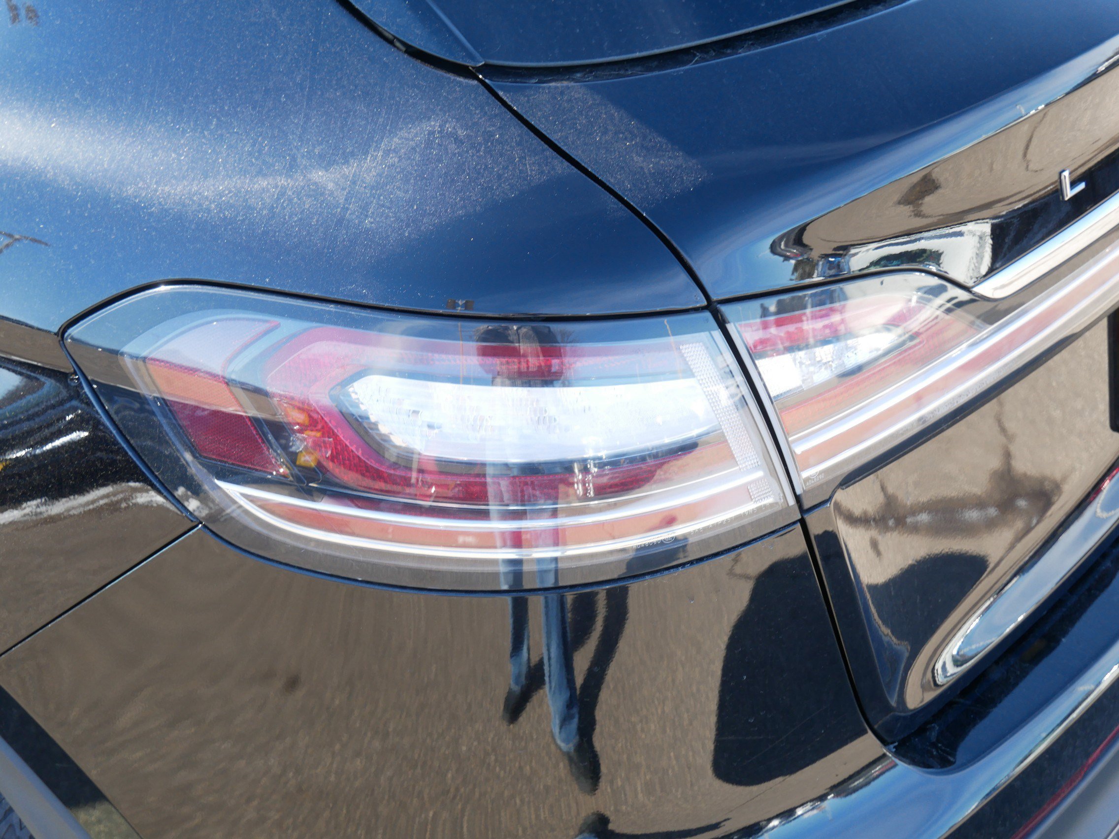 Used 2020 Lincoln Nautilus Reserve w/ Equipment Group 201A image 17