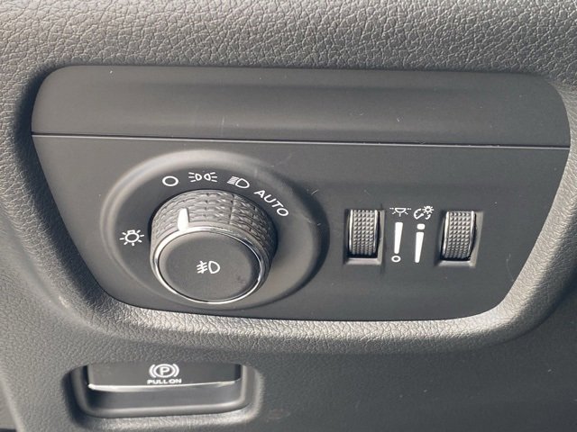 New 2025 Jeep Grand Cherokee L Overland image 49