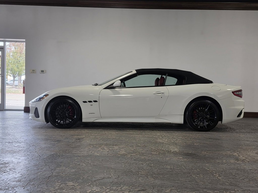 Used 2018 Maserati GranTurismo Sport image 25