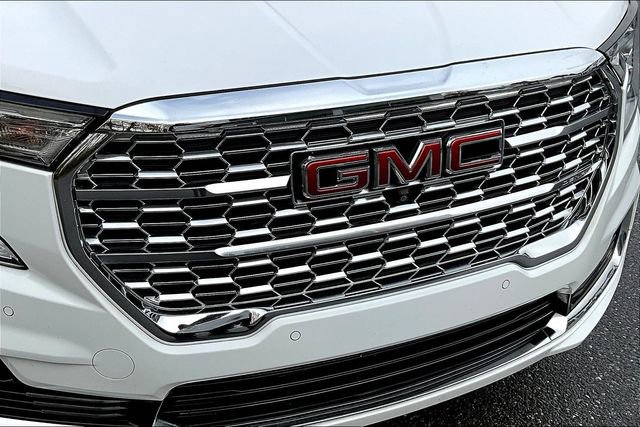 Certified 2024 GMC Terrain Denali w/ Denali Premium Package image 29