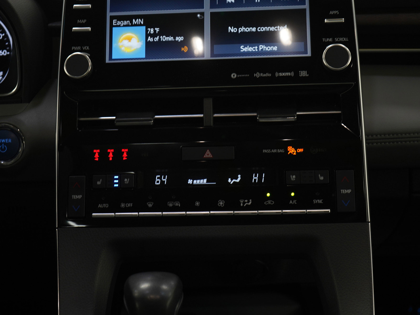 Used 2021 Toyota Avalon Limited w/ Advanced Safety Package FWD image 16